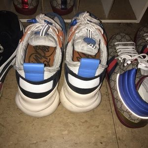 Versace chain reactions